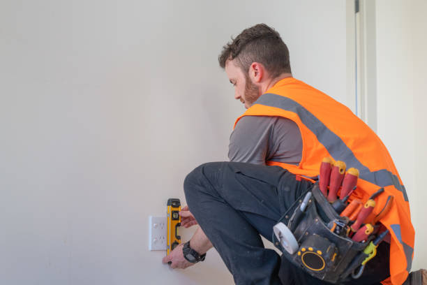 Best Commercial Electrician Services  in Beavercreek, OR