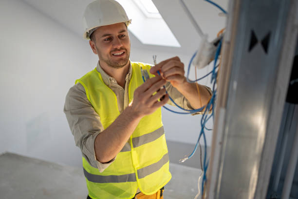Best Electrical Outlet Repair  in Beavercreek, OR